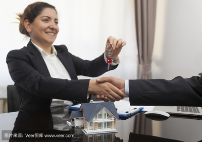 連接居住與品質(zhì) 房產(chǎn)中介與物業(yè)服務(wù)的協(xié)同之道